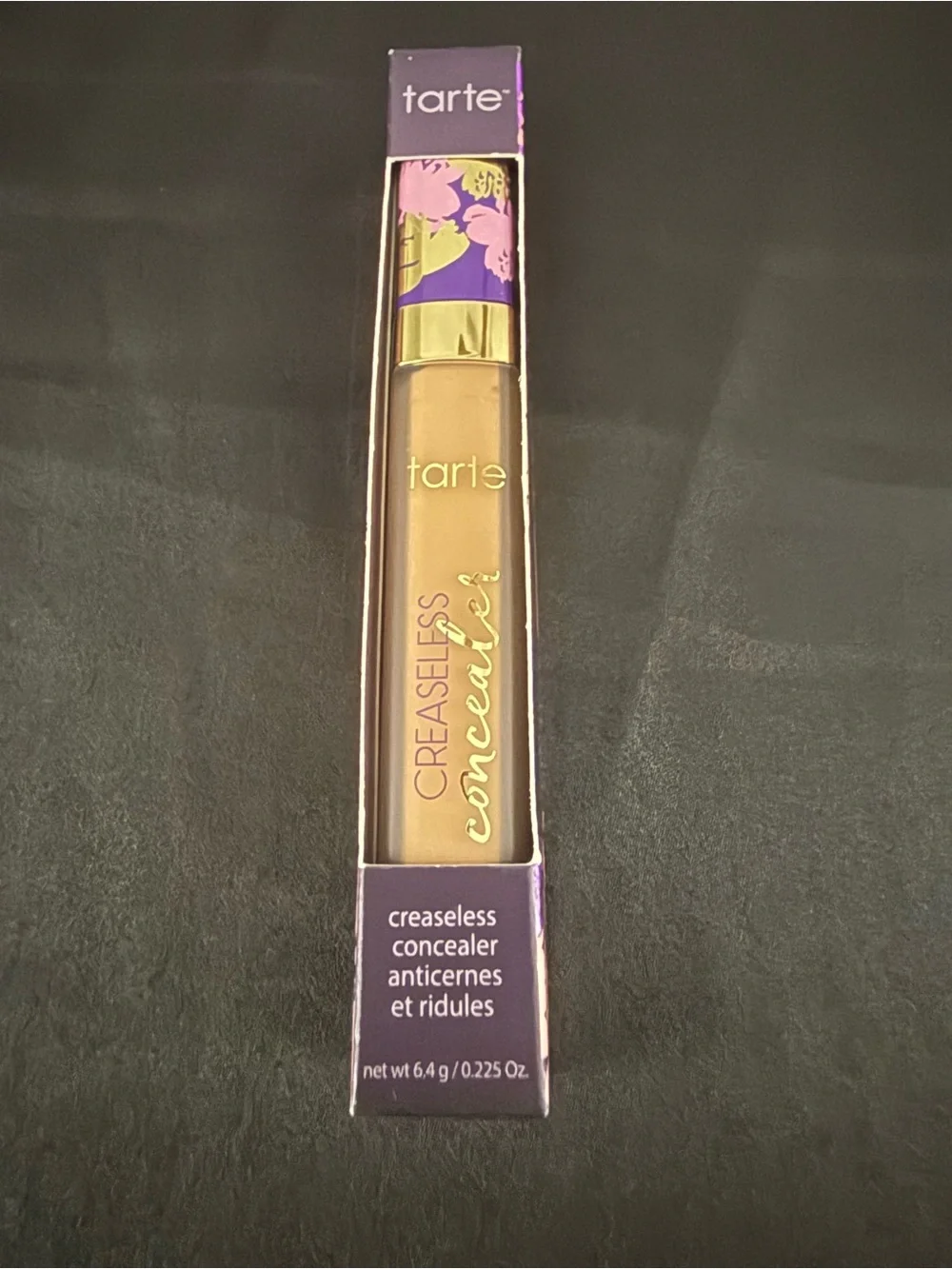 tarte Creaseless Creamy Concealer - 47S Tan-Deep Sand (net wt 6.4 g/ 0.225 oz)